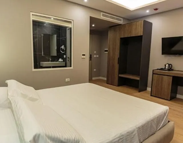 Real Hotel