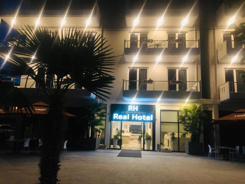 Real Hotel